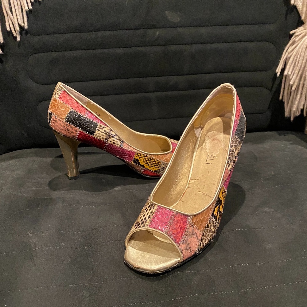 Van Eli Multi-Color Snakeskin Heels, Size 7.5